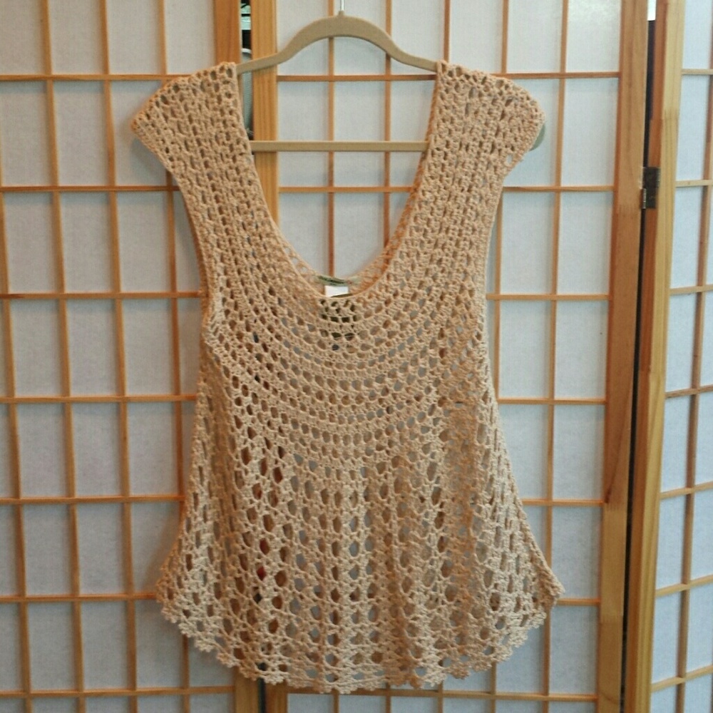 Vivid Importers knit tank